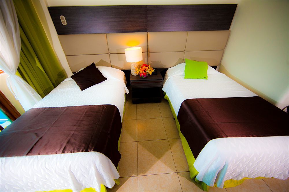 Hotel Solymar Puerto Ayora  Exteriér fotografie